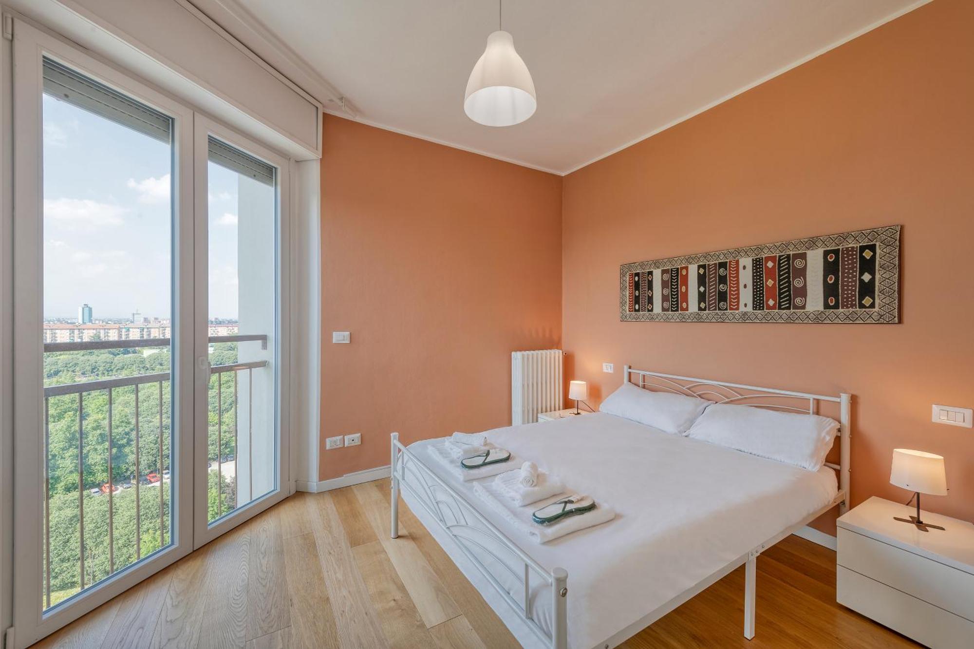 Omodeo, 19 - Ampio E Panoramico Apartment Milan Bagian luar foto